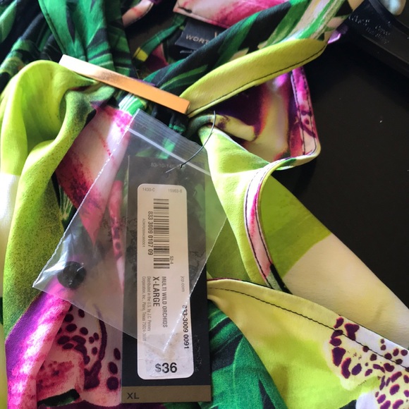 Designer halter top - Picture 3 of 5